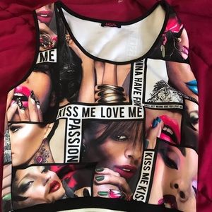 Model lipstick shirt